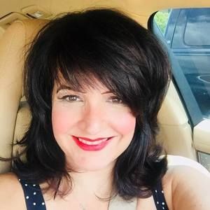 Meet your Posher, Stacey